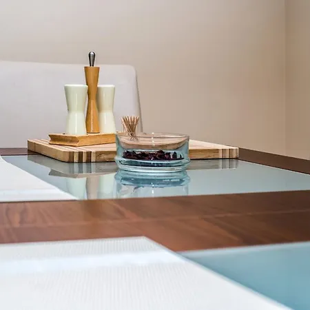 Apartment Mw Reja Ii *